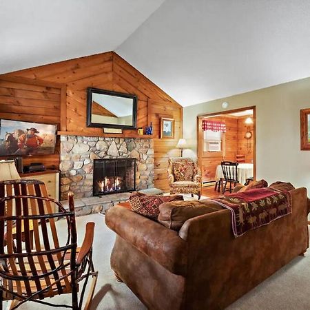 Classic Log Cabin With Fireplace On Quiet River Blowing Rock Eksteriør billede